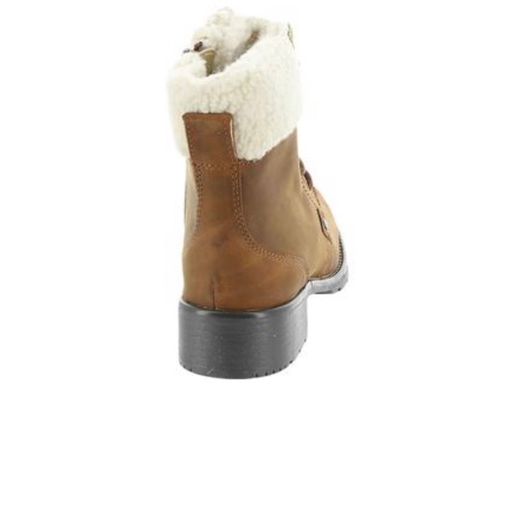 Clark’s Orinoco Dusk Shearling Lined Lace Up Boot - Picture 3 of 8